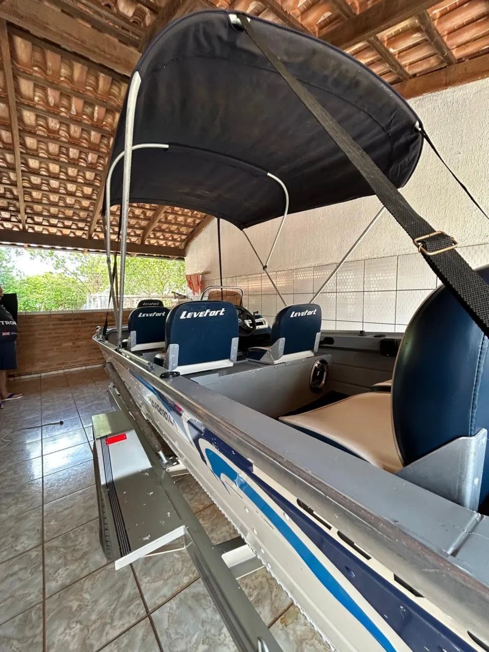 Lancha levfort apolus 600 (270 horas de uso) motor 60hp - Foto 2