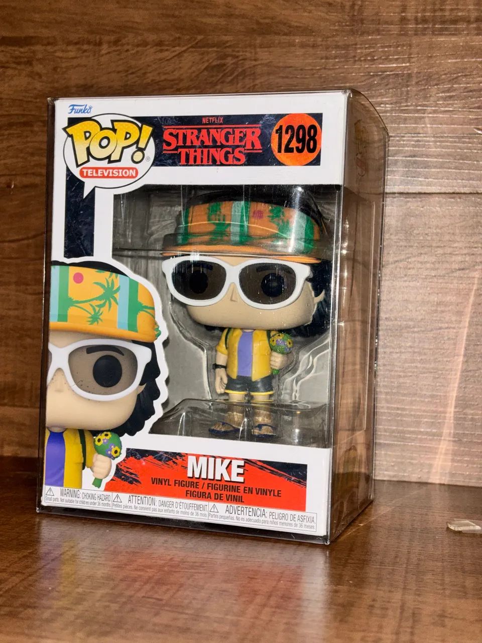 Funko Pop! Mike 1298 - Stranger Things (com protetor grátis)
