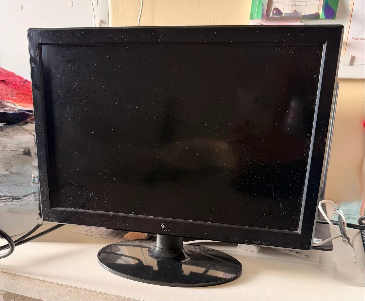 Monitor Led HDMI 15.6?