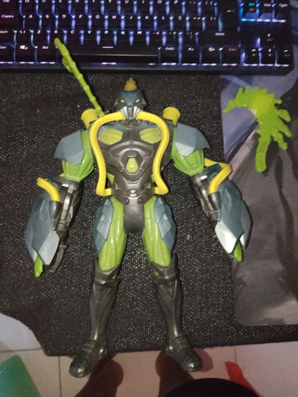 Bonecos Max steel - Foto 3