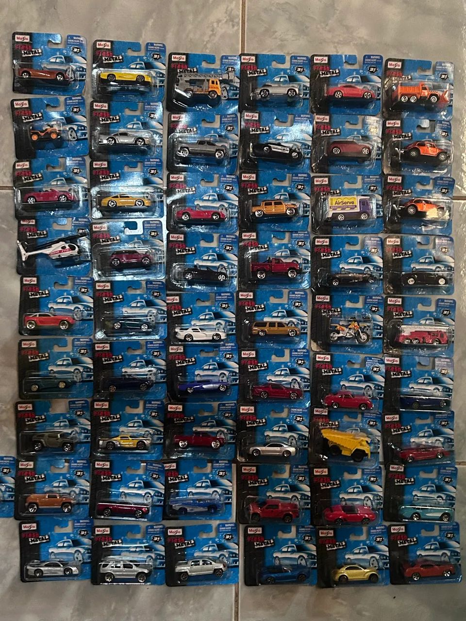 Miniaturas colecionáveis.