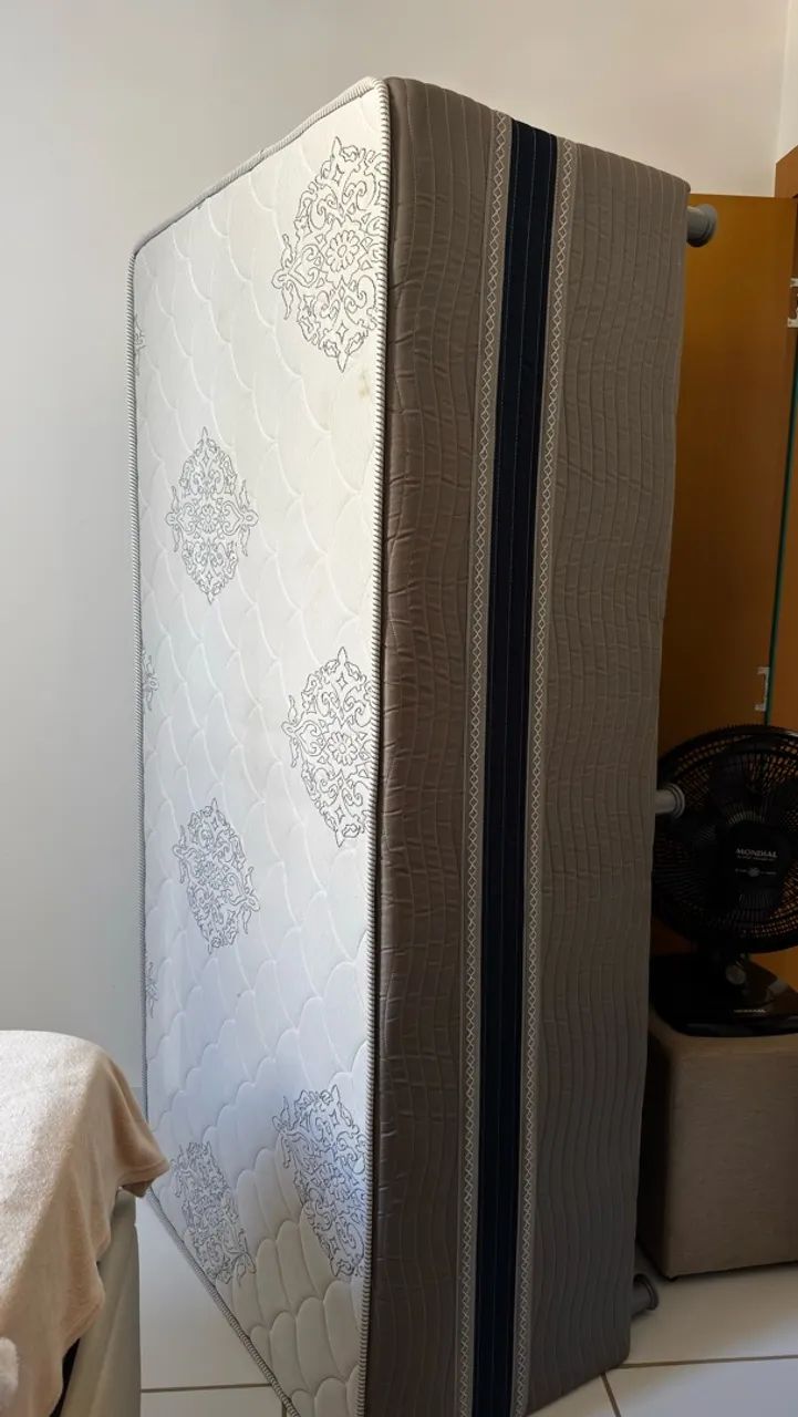 CAMA DE SOLTEIRO À VENDA  - Foto 2