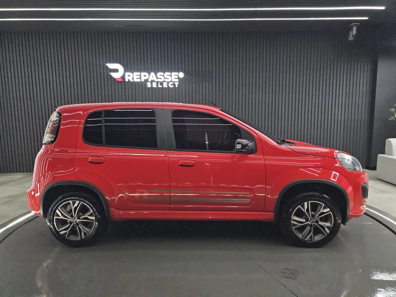 Fiat Uno Sporting 1.3 Flex 8V 5P 2018 - Foto 3