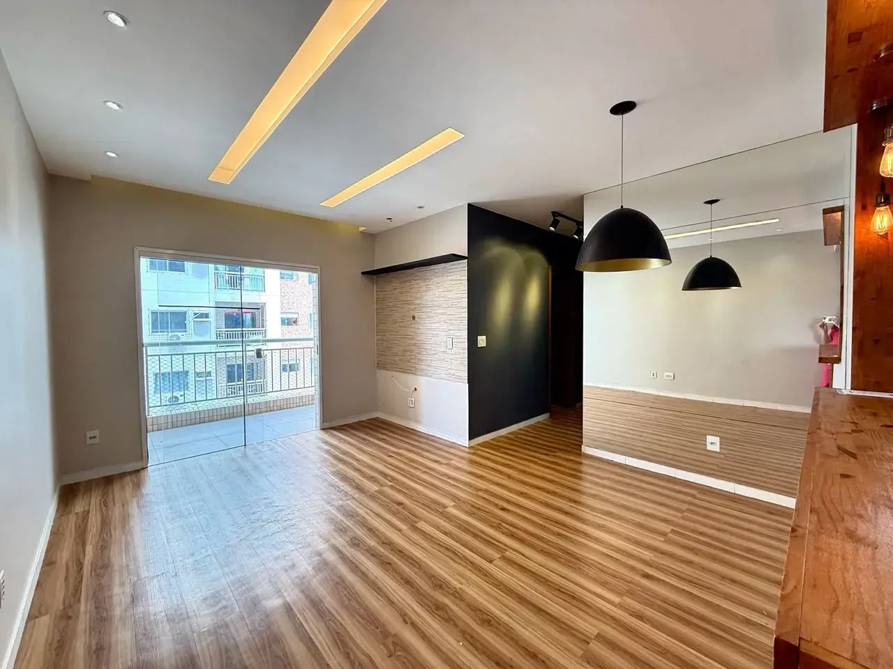 MS - ALUGO APARTAMENTO NO EDIFICIO TORRES TRIVENTO - 3 QUARTOS - SACRAMENTA