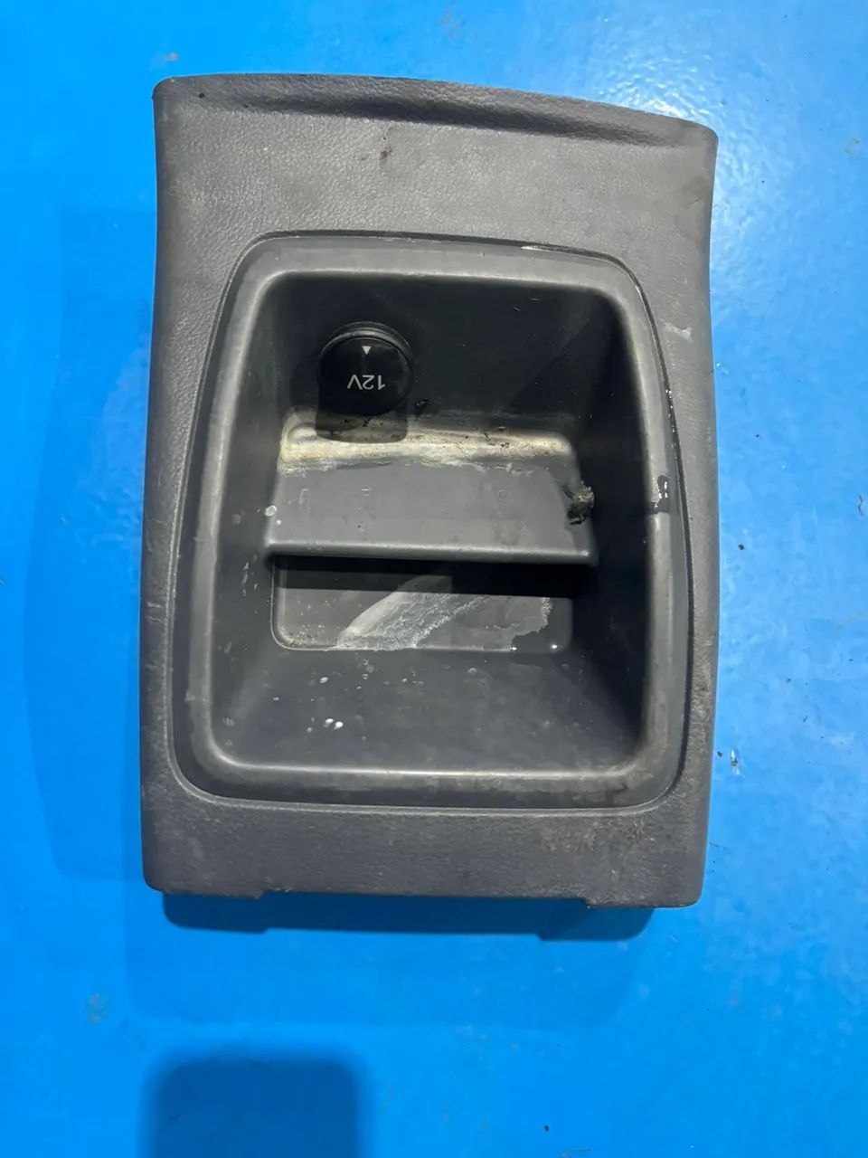 Moldura Console Central  Porta-Objetos Tomada 12V FORD RANGER 2017