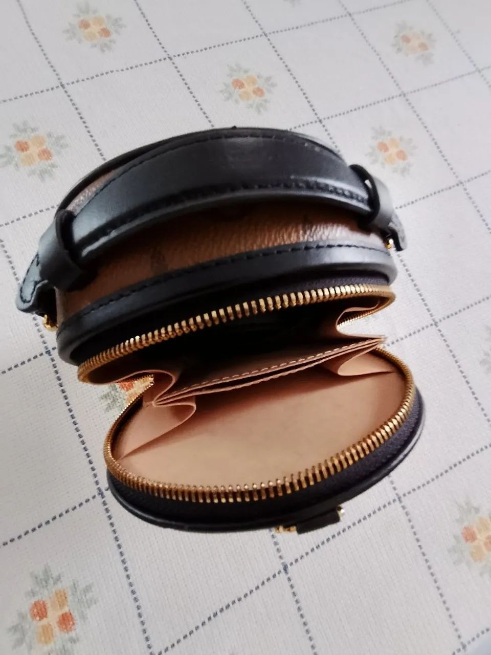 Bolsa Louis Vuitton - Foto 3