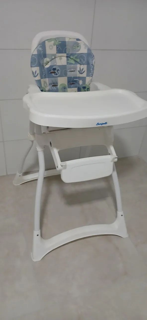 Cadeira de refeição Burigotto Usada - Foto 4