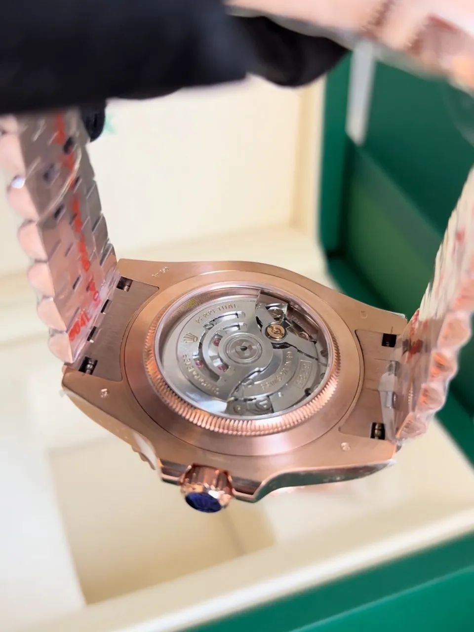 Rolex GMT MASTER Rosé Base ETA + Caixa Rolex - Foto 2