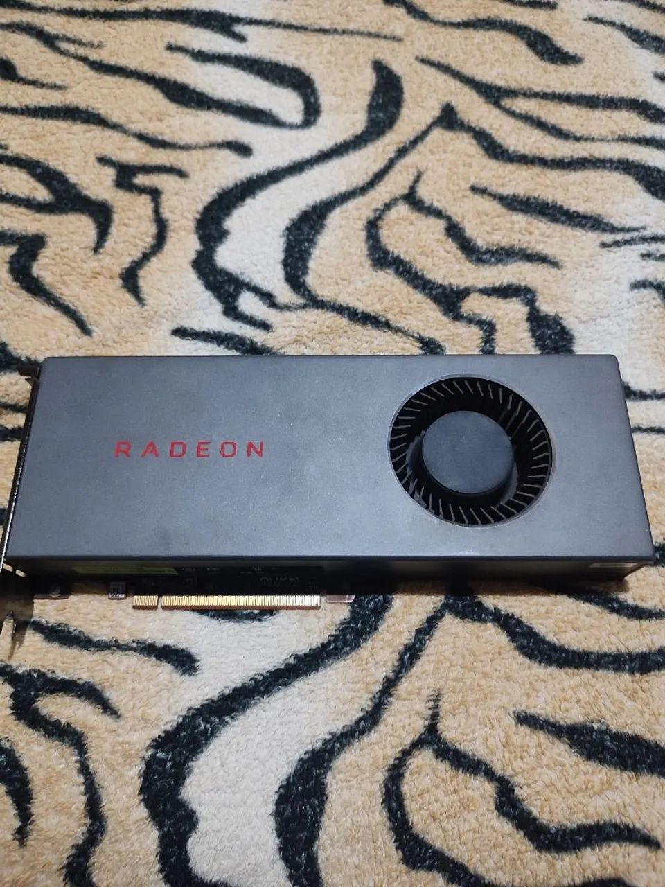 RX 5700 8GB Founders edition