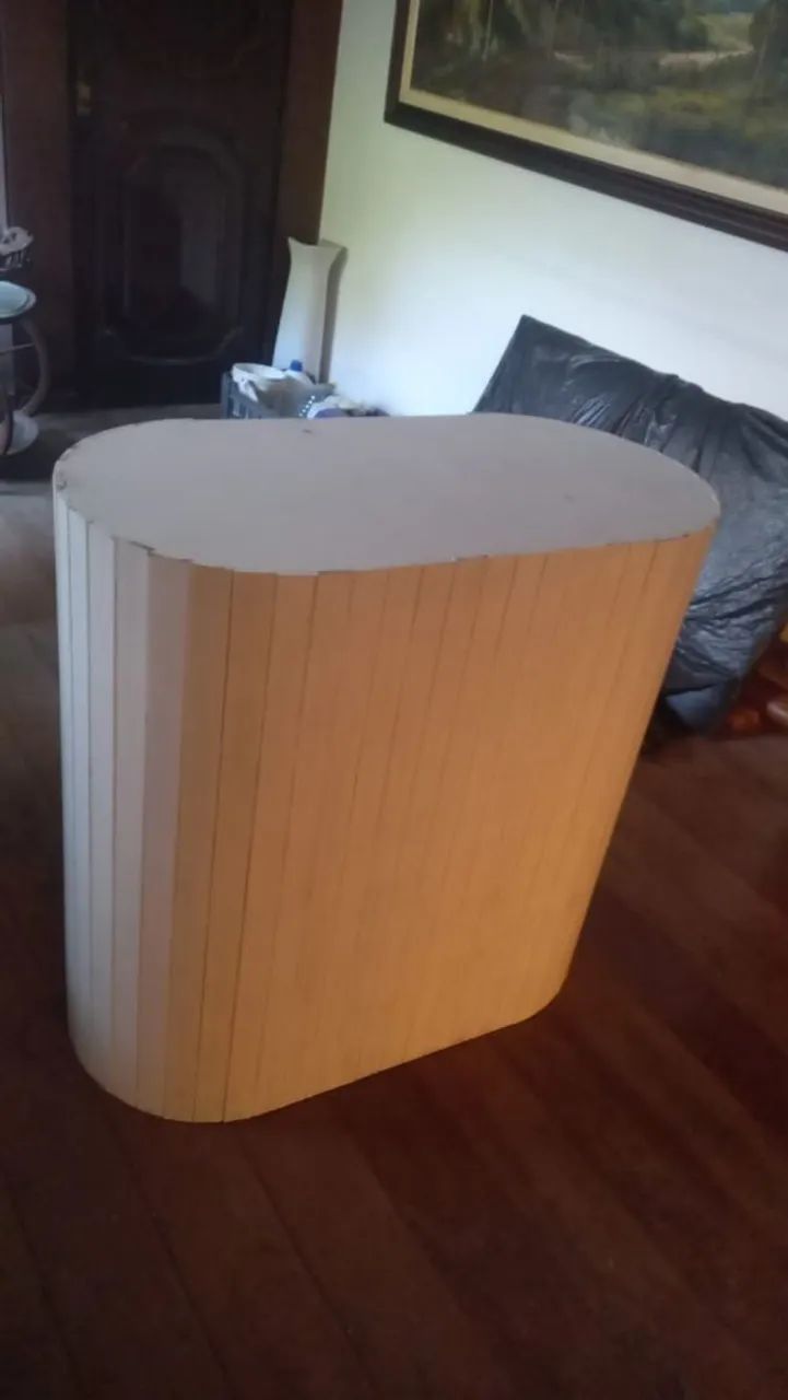Mesa de festa oval ripada