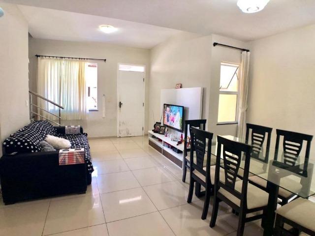 Casa Duplex em condomínio na Lagoa Redonda com 3 suítes