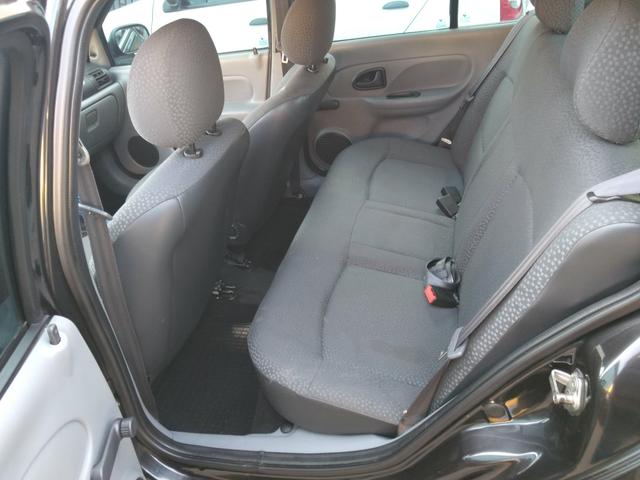 Renault Clio Authentique Flex 1.0 2008 4 portas 12.500 - Foto 8