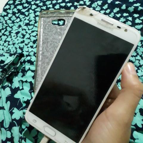 J7 prime