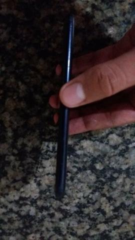 Moto G7 play 32 gb com pequenas marcas de uso - Foto 6