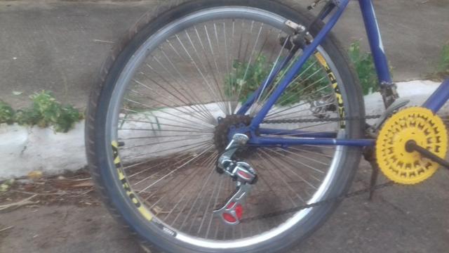 Vendo bicicleta pra compra leite pro nene - Foto 4