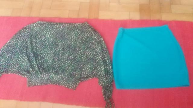 Lote de roupas tamanhos P/M - Foto 2