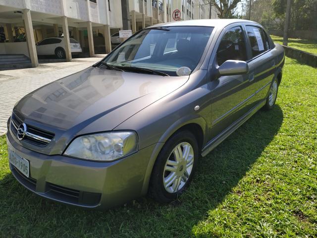 Astra 1.8 2004 Completo - Único Dono