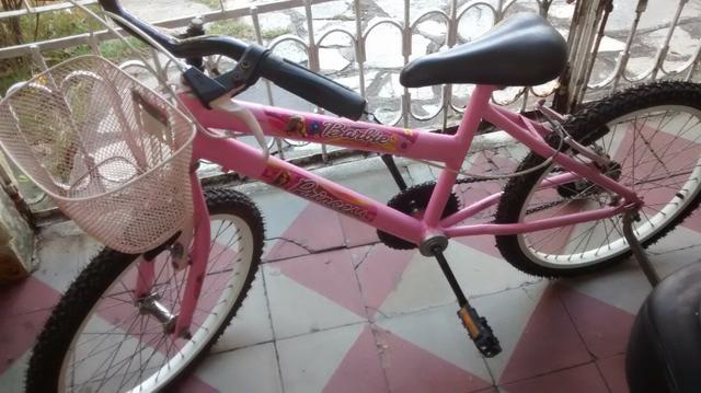 Bicicleta da barbie - Foto 4