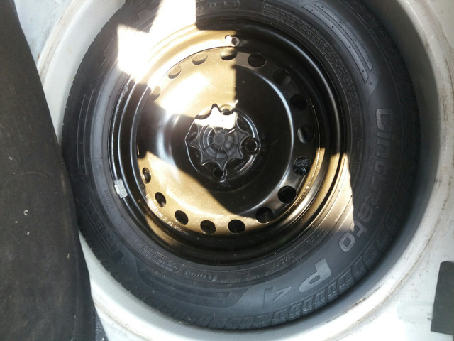 Vendo novo gol tec mosca branca 2013 completo de fabrica de garagem - Foto 2