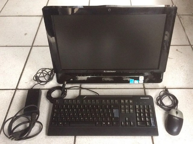 lenovo idea centre b300