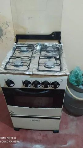 FOGAO 4 BOCAS COM BOTIJAO DE GAS CHEI, NO PREÇO. - Foto 2