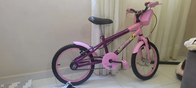 Bic Aro 16 Free Action Kiss