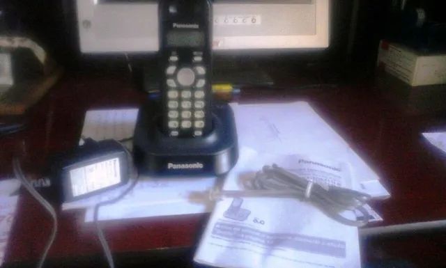 Telefone sem fio Panasonic KX-TG 1381 LB - Foto 3