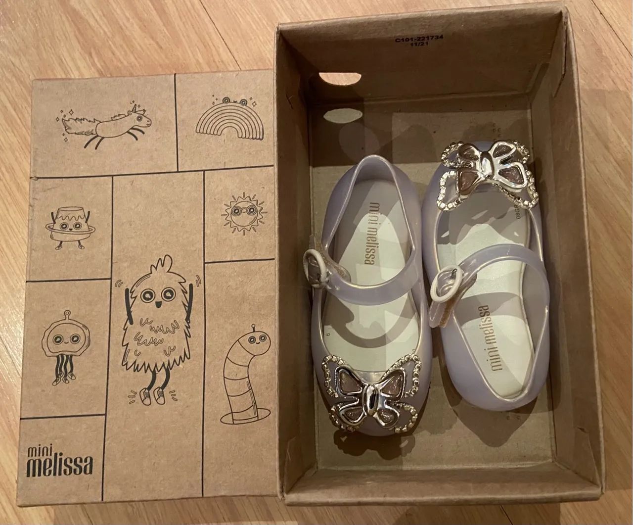 Melissa NOVA mini fly borboleta furta cor branca dourada - Foto 5