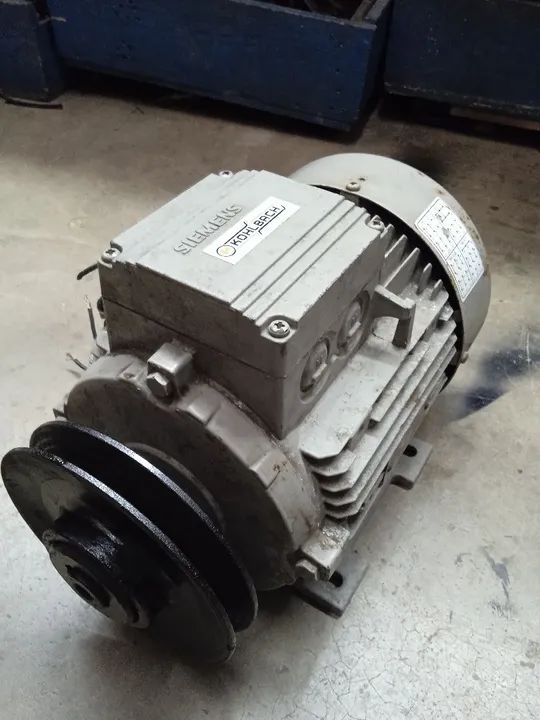Motor Trifásico Siemens KOHLBACH 6CV