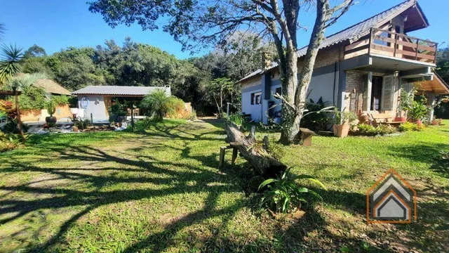 Sítio com 3 dormitórios à venda, 3000 m² por R$ 660.000,00 - Águas Claras - Viamão/RS