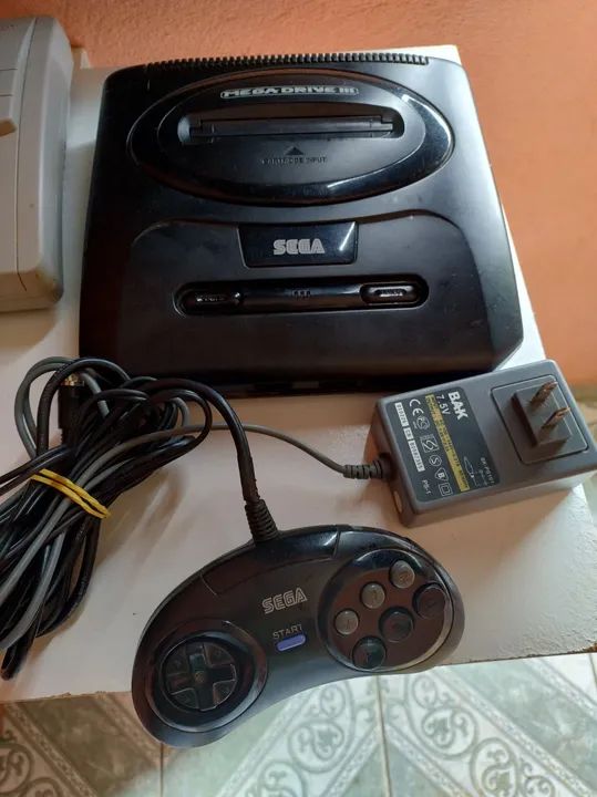 Mega Drive III completo com controle e fonte