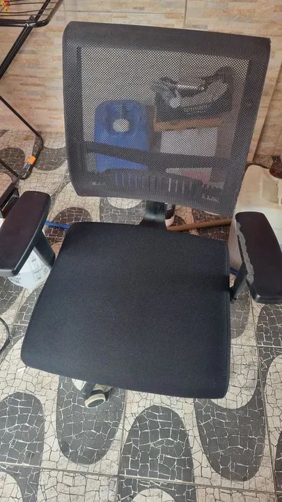 Cadeira de Escritório Giratória com Rodas - Foto 2