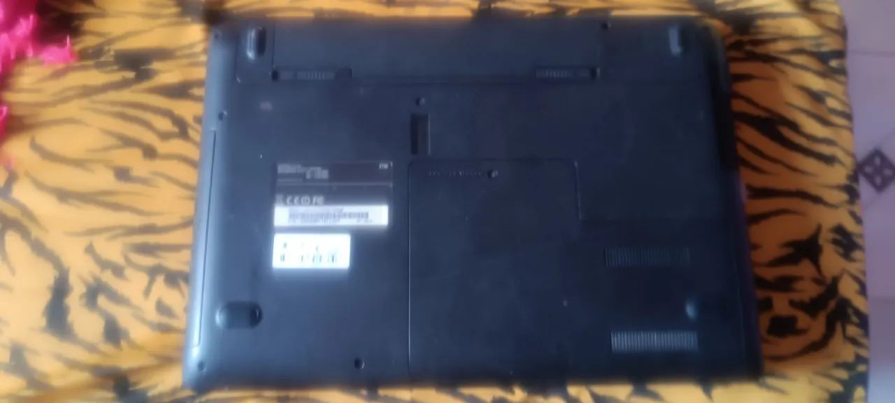 Vendo notebook Samsung  - Foto 4