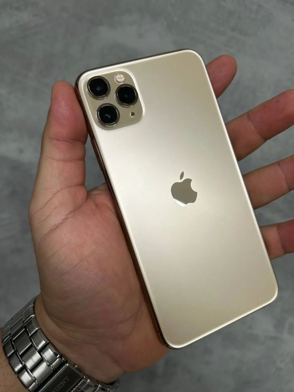 Iphone 11 Pro Max 256gb Gold Super Conservado - Celulares e