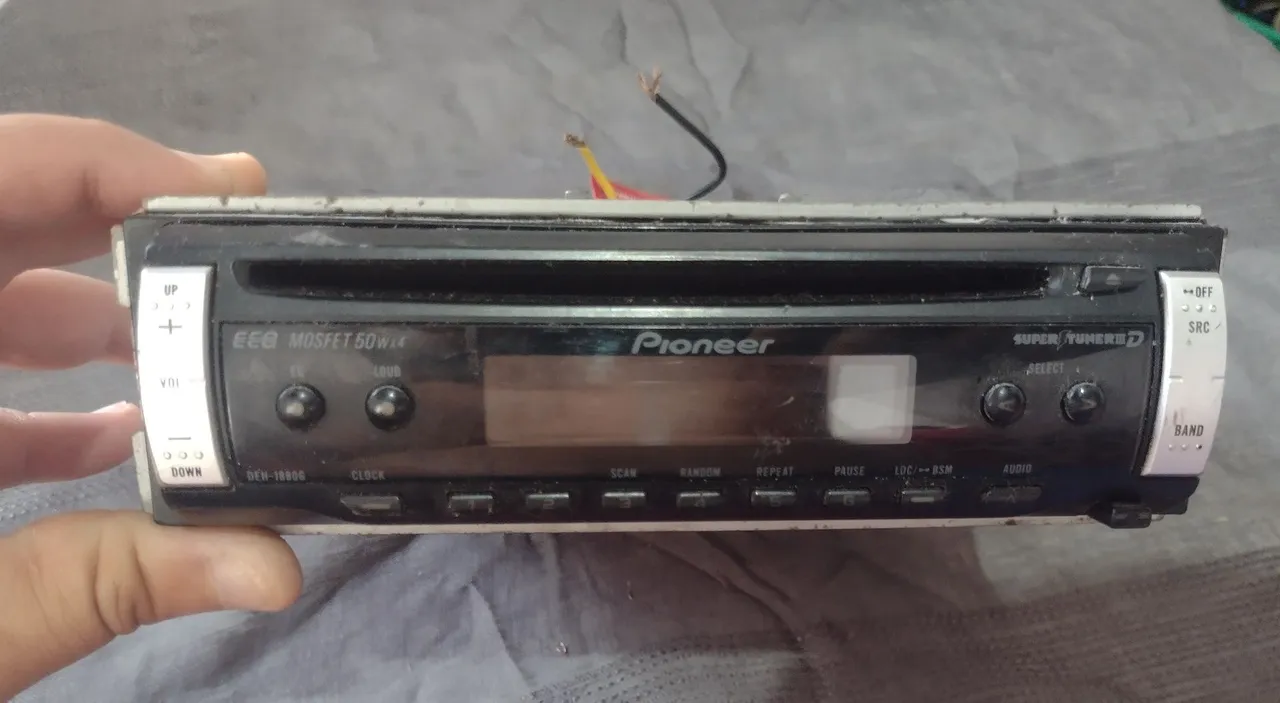 Som Automotivo Pioneer DEH-1880G
