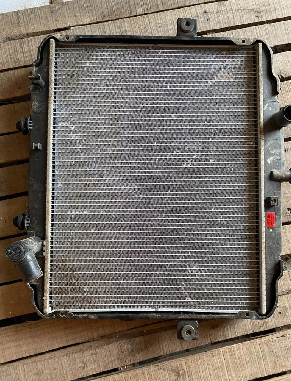 Radiador de caminhão usado