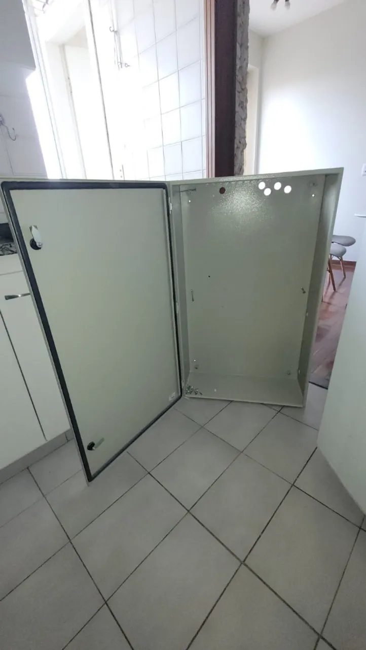 Caixa Quadro 1 metro A x 0,60 L x 0,20 Prof. + Espinha peixe com Disjuntores e Protetor