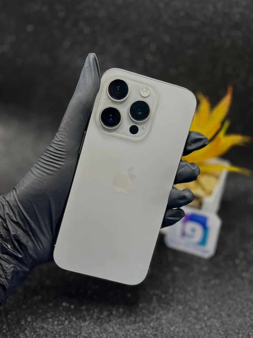 iphone 15 pro 90% Natural Titanium- Seminovo com garantia  - Foto 5