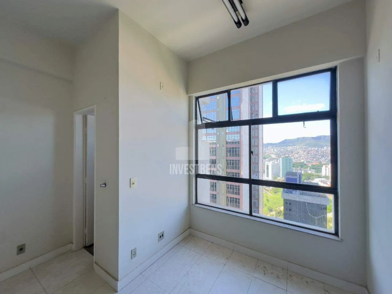 Sala com 25 m² para alugar na Avenida Raja Gabaglia - Gutierrez - Foto 4