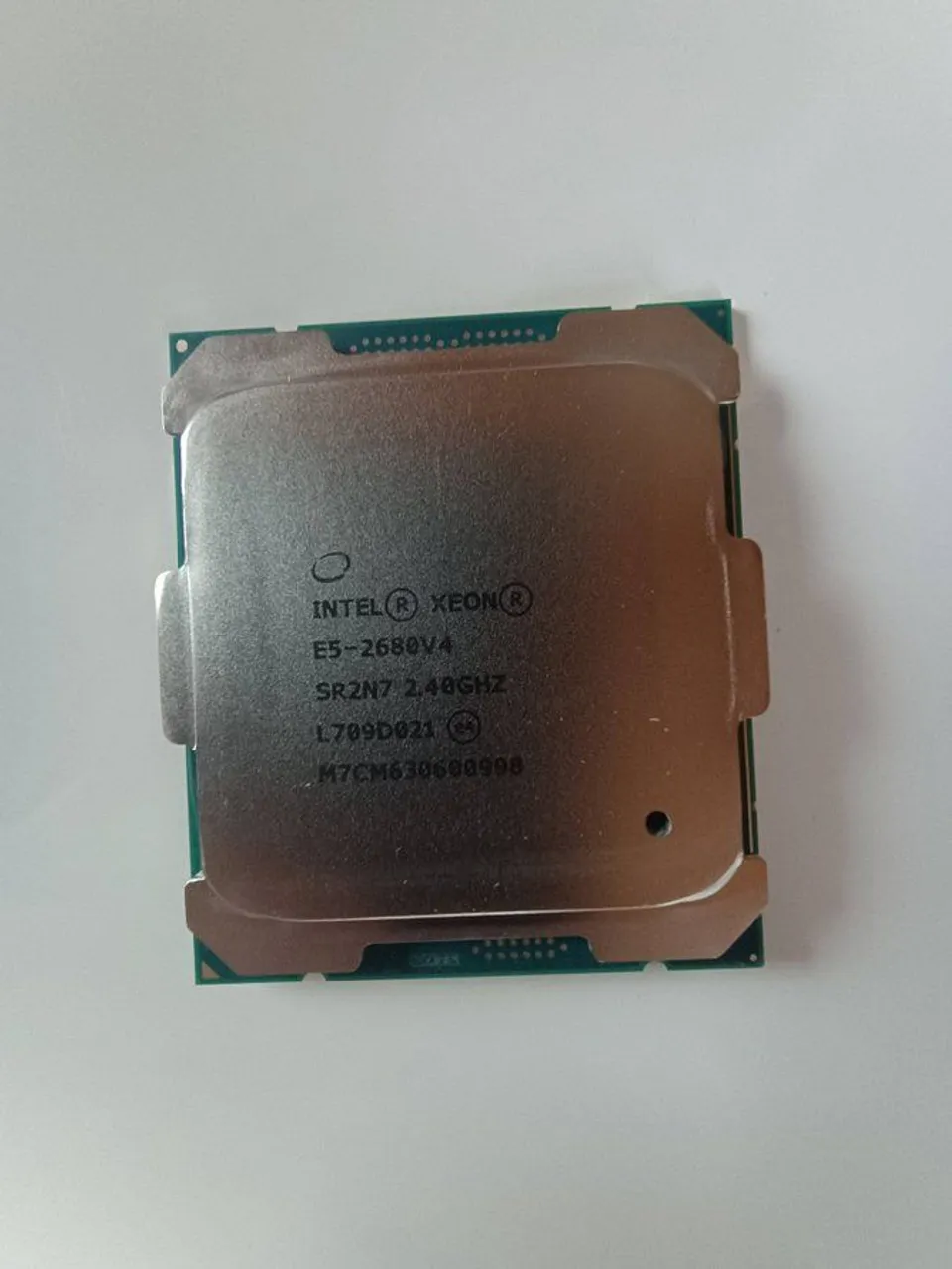 Processador Intel Xeon E5-2680V4