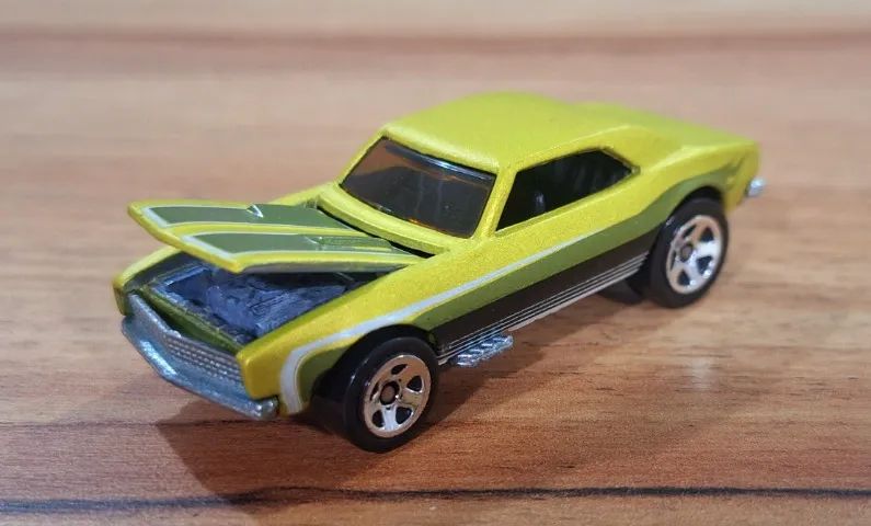 Hot Wheels '67 Camaro - Dream Garage Series 2009 (Loose)