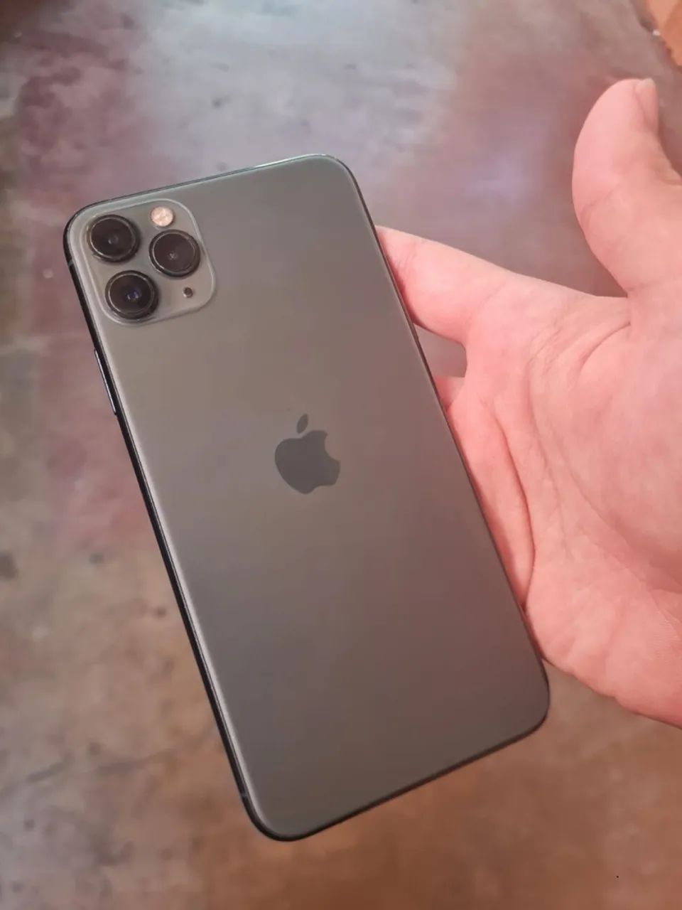 iPhone 11 Pro Max 64gb em perfeito estado 
