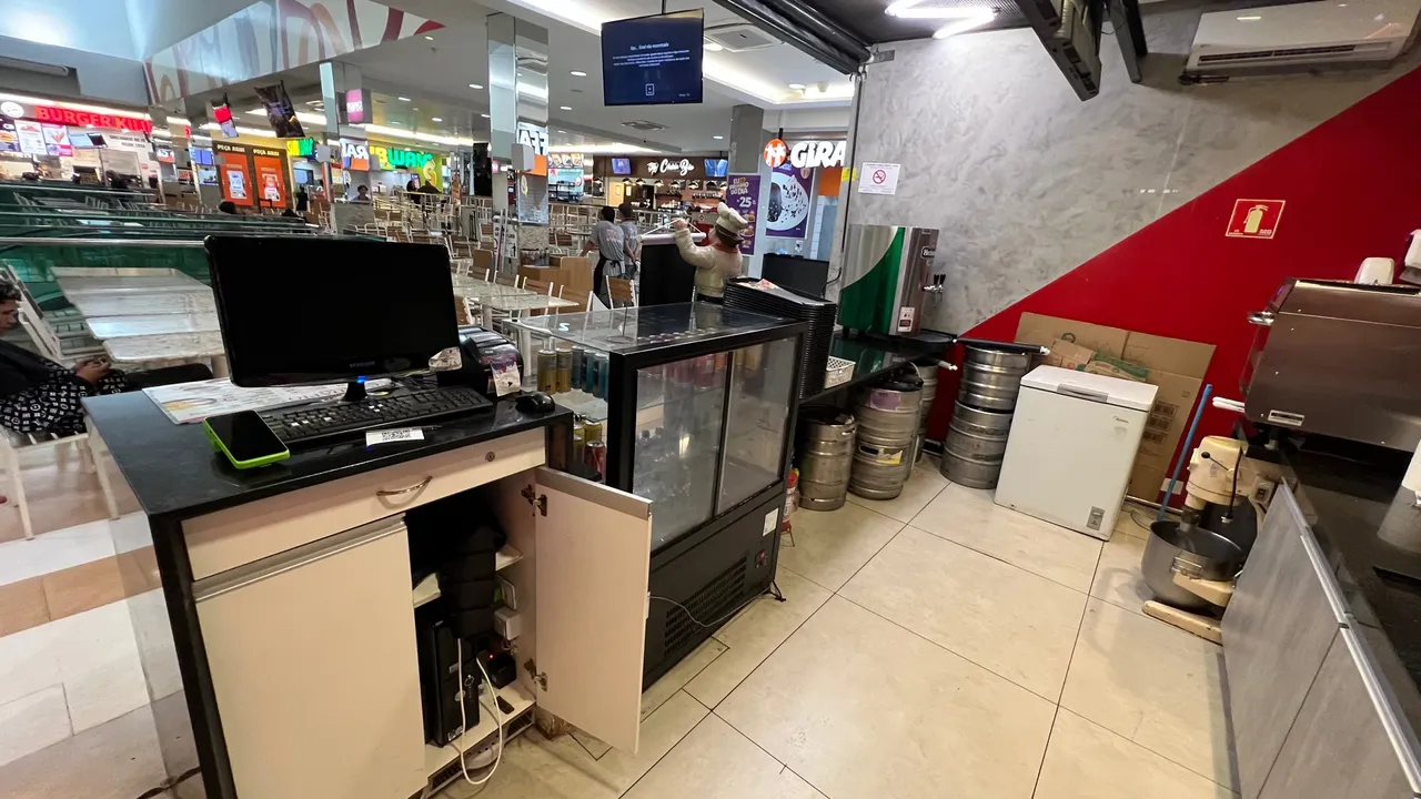 ? Oportunidade única! Restaurante montado à venda no Shopping Pátio Central!