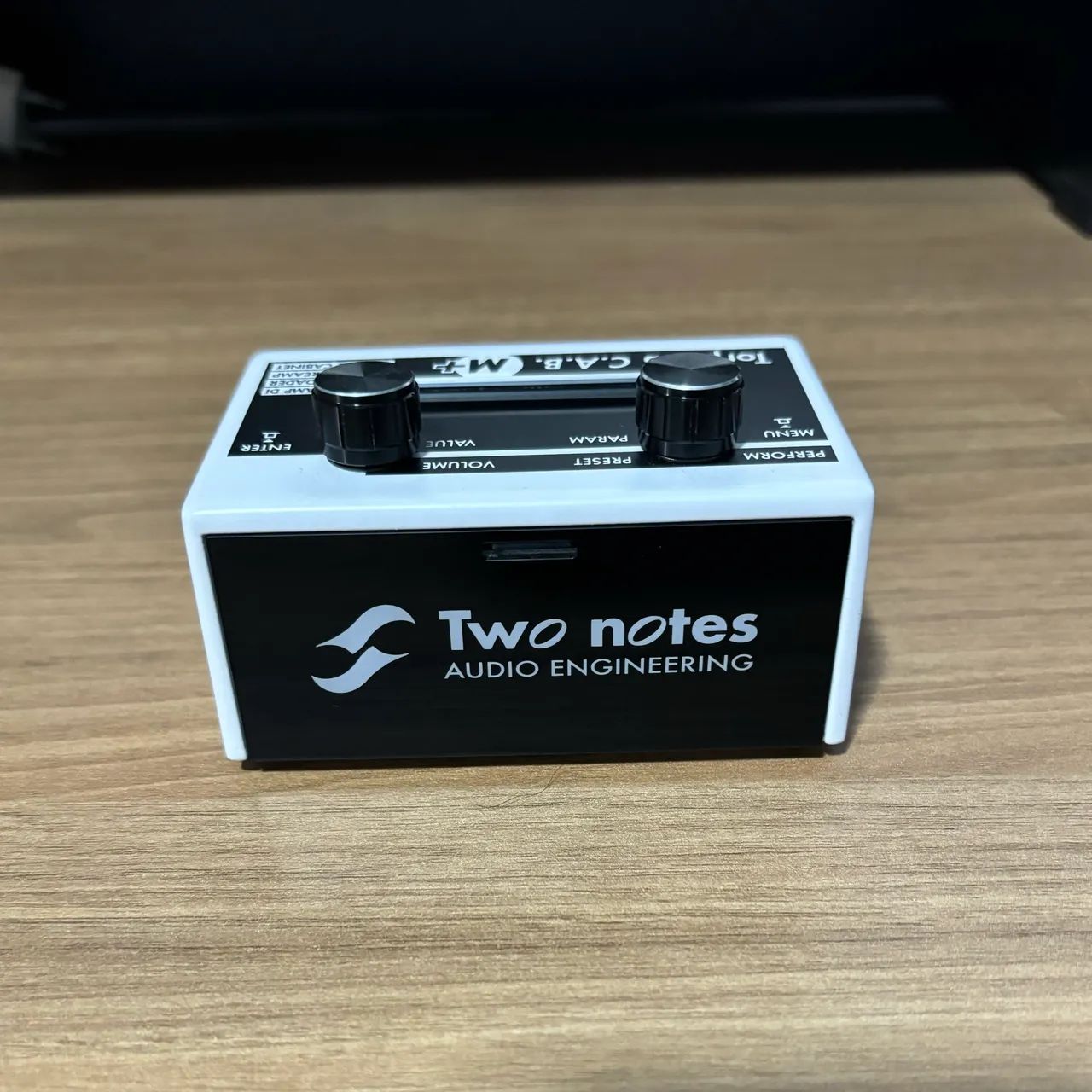 アンプ Two Notes Torpedo C.A.B. M+ Two Notes Pedal simulador de alto-falante Torpedo C.A.B. M+