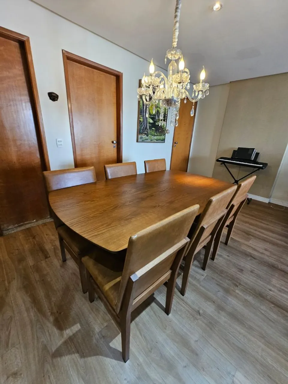 Mesa de Jantar em Madeira Maciça 6 lugares
