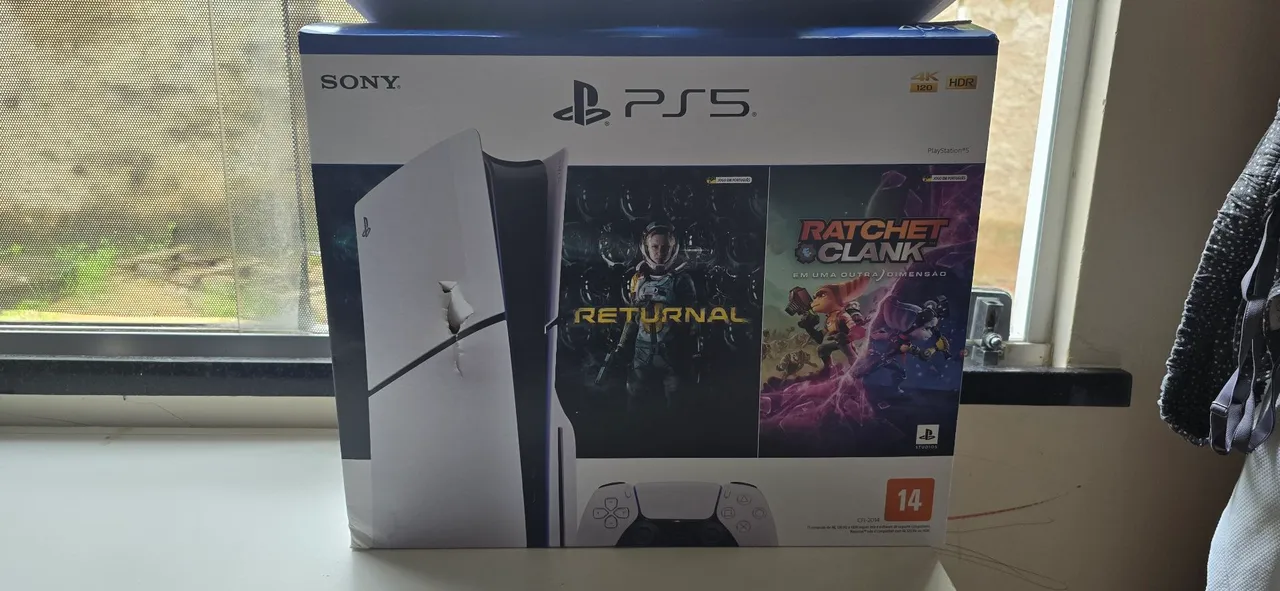 Playstation 5 com 2 jogos