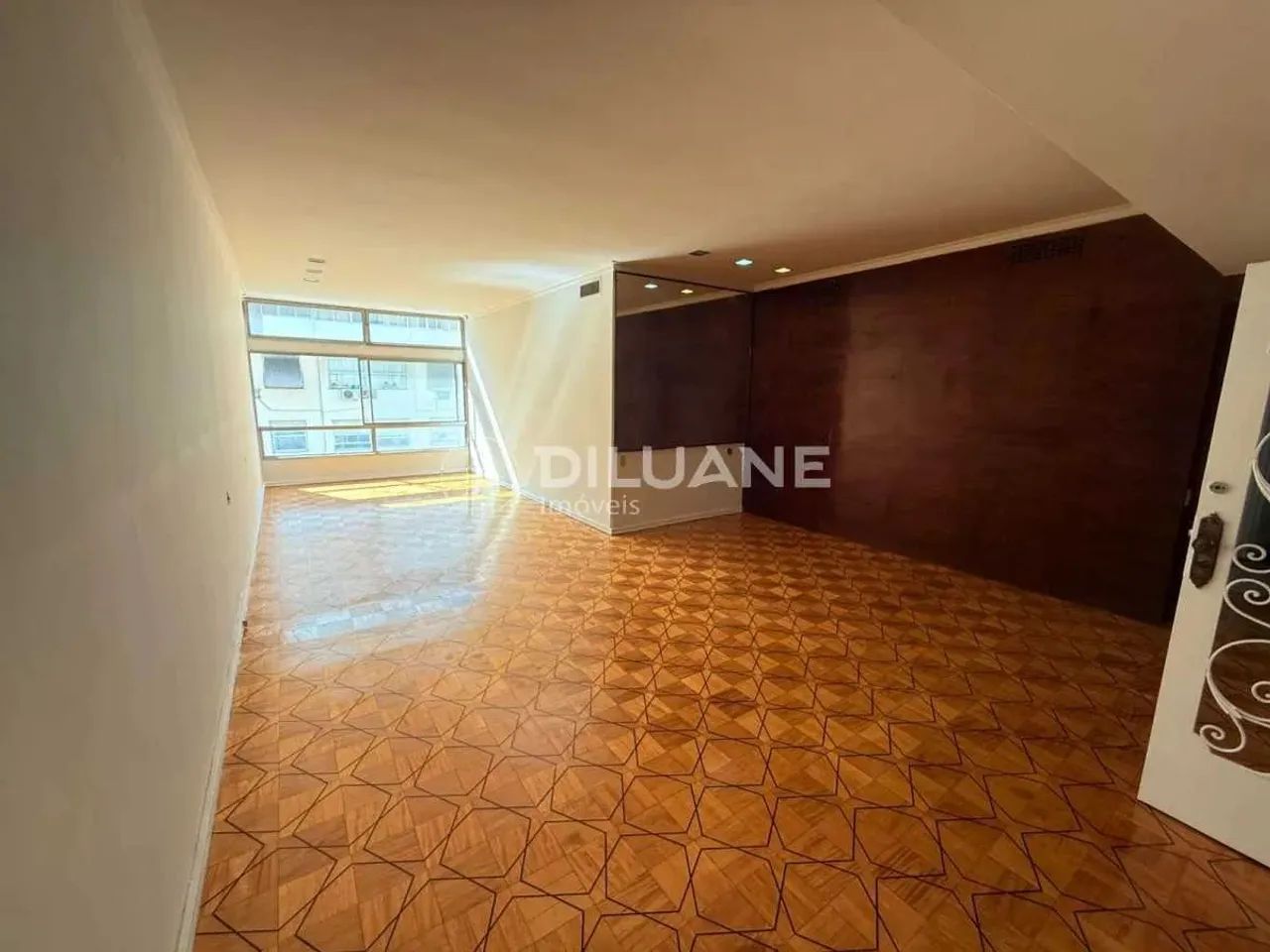 Apartamento : / Residencial / Copacabana