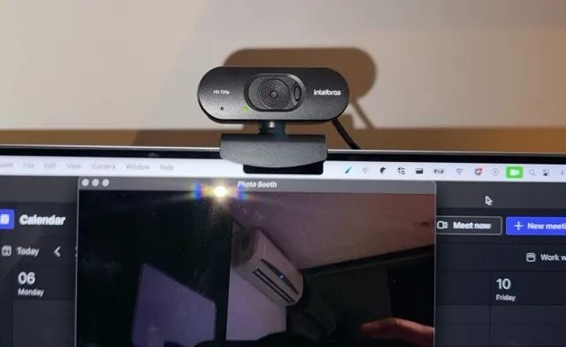 Webcam HD CAM 720p Preto Intelbras
