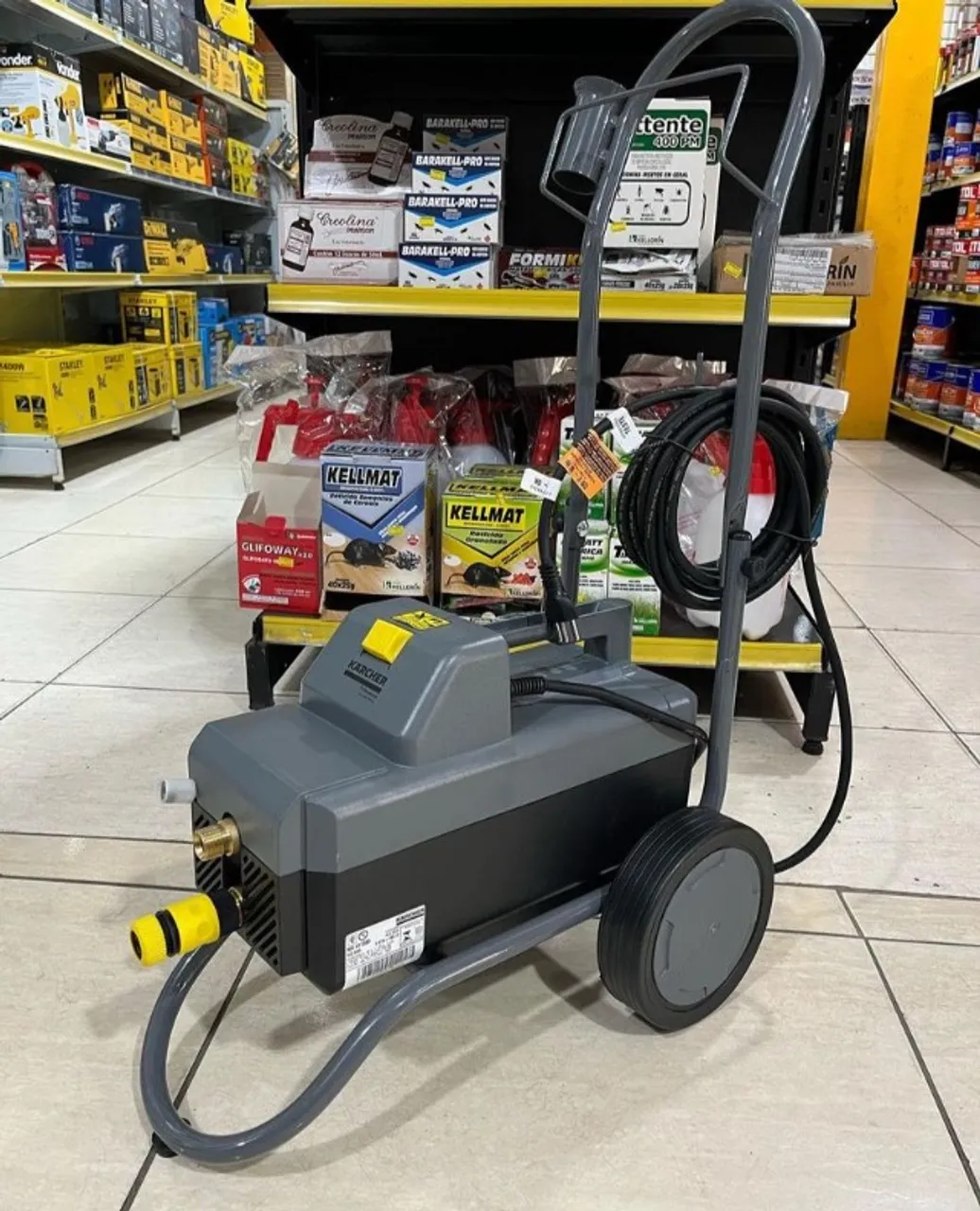 Lavadora Alta Pressão Industrial Karcher HD 585