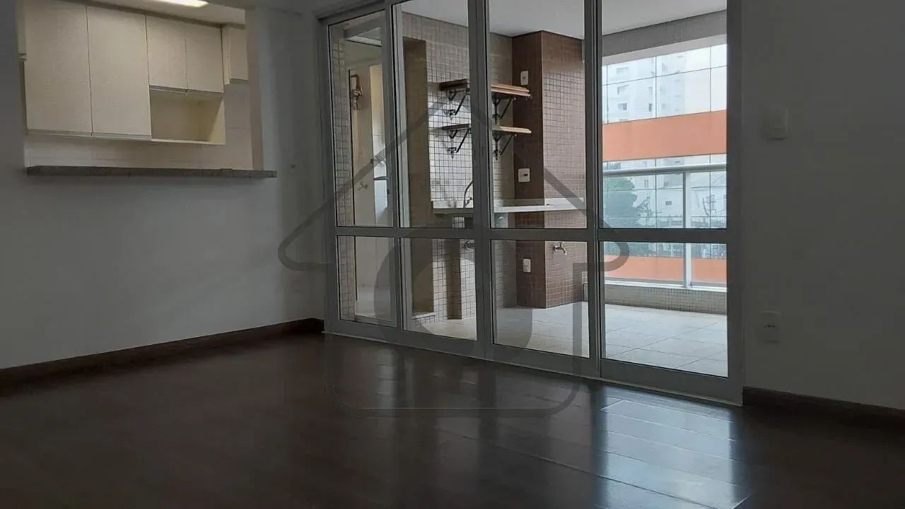 Lindo Apartamento à Venda na Liberdade, São Paulo-SP: 2 Quartos, 1 Suíte, 2 Banheiros, 1 V